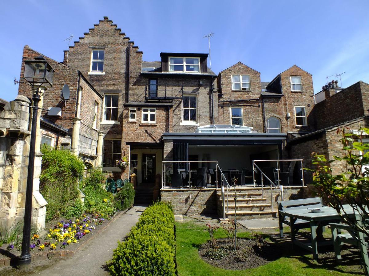 Hotel The York Priory Exterior foto